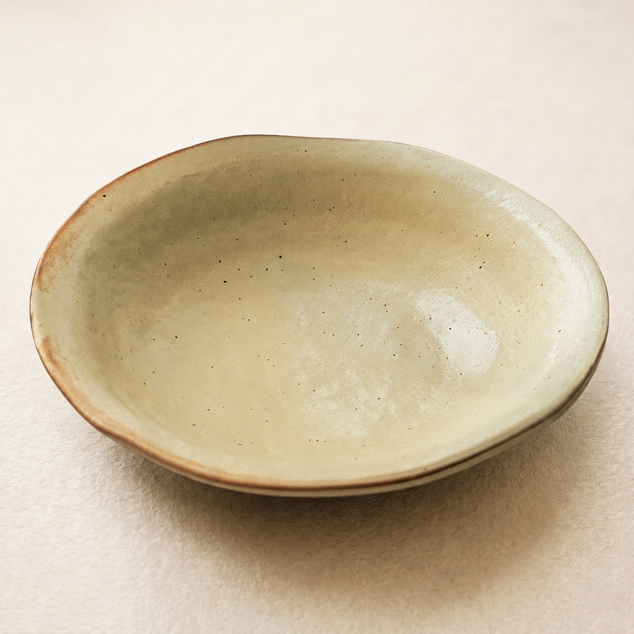 Japanese Rustic Ceramic Straw Hat Plate